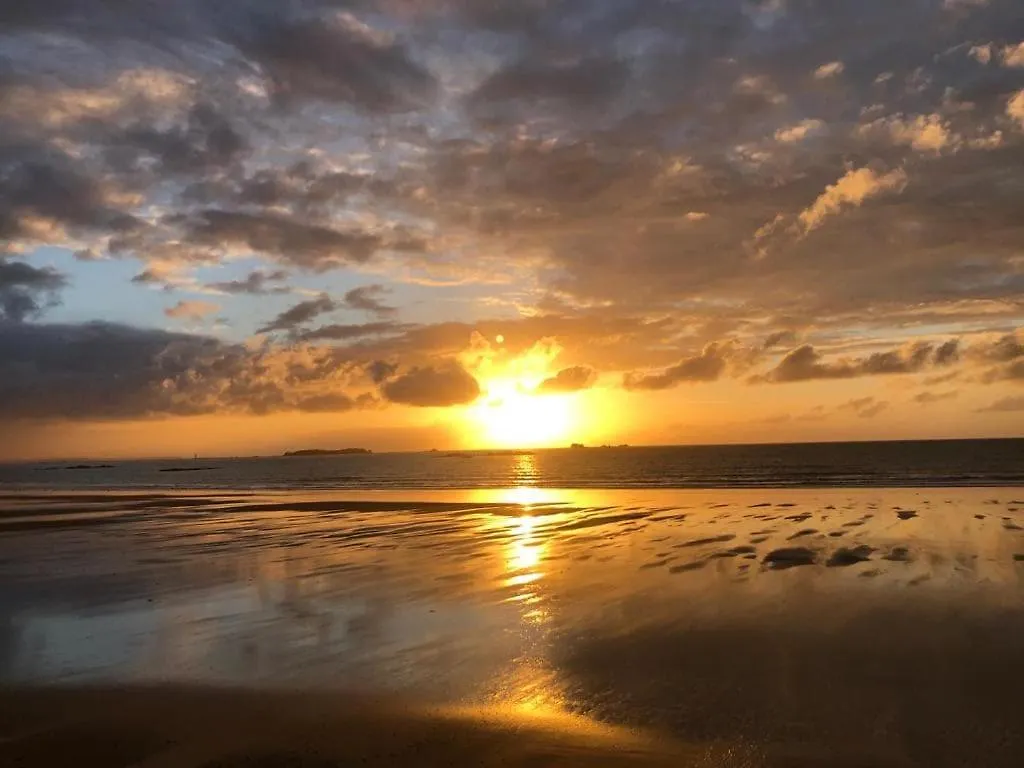 St Malo Sea View T2 - Ideal Vacation Remote Work Saint-Malo Daire